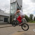 IMG_804737